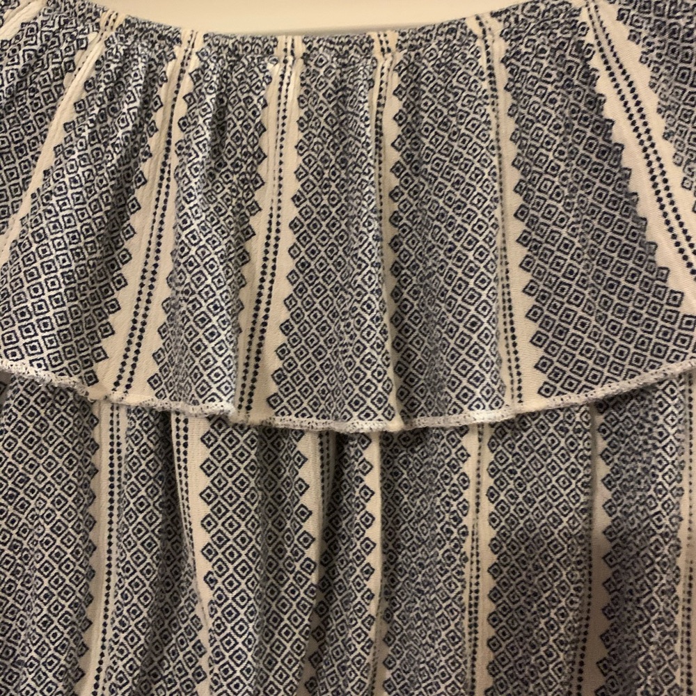 Crop Top - Picture 3 of 4